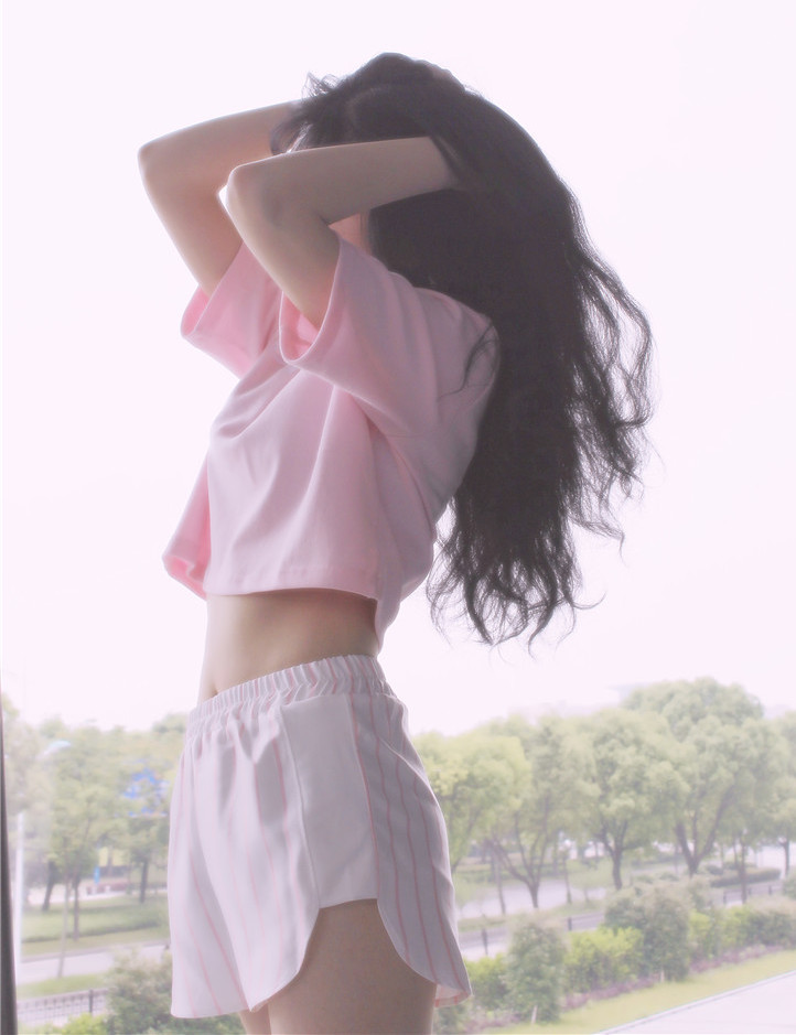 学院风百搭宽松刺绣短款polo衫 松紧腰条纹阔腿短裤休闲运动套装|1c1856